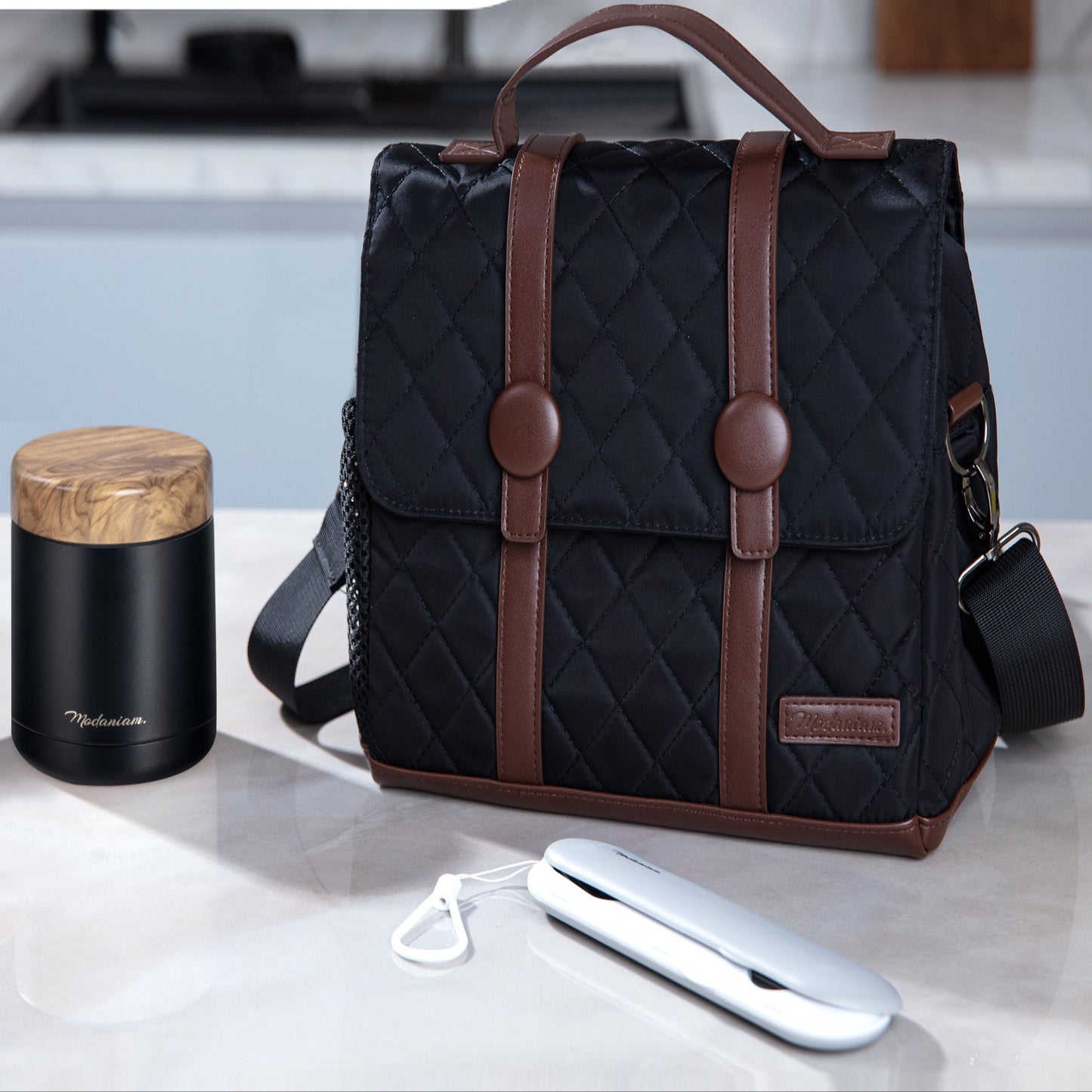 Alpha Insulated lunch Bag